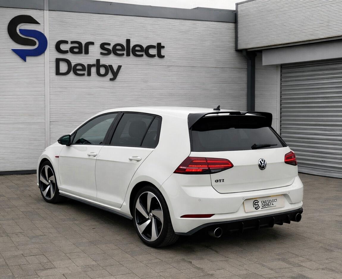 Used Volkswagen Golf 2017 for sale - 77479478: Photo 2