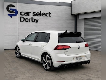Used Volkswagen Golf 2017 for sale - 77479478: Photo