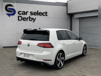 Used Volkswagen Golf 2017 for sale - 77479478: Photo