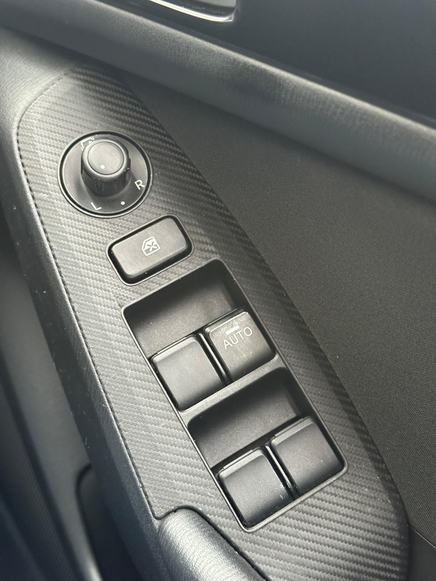 Used Mazda Mazda3 2015 for sale - 77882578: Photo 25