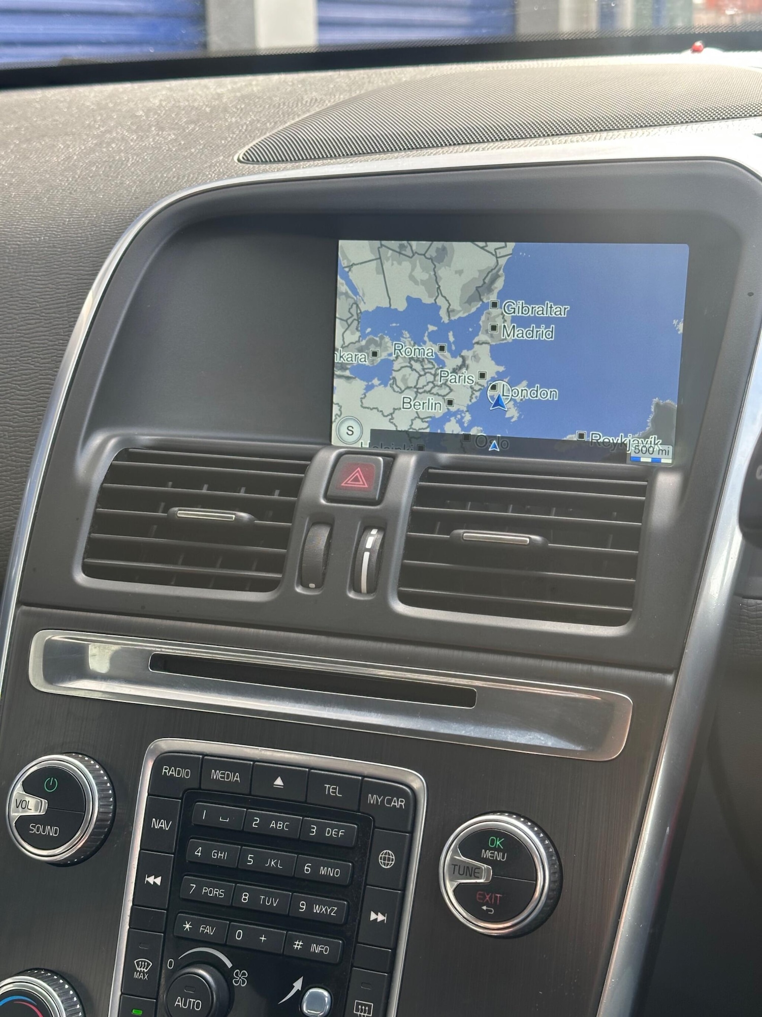 Used Volvo XC60 2014 for sale - 77992911: Photo 27