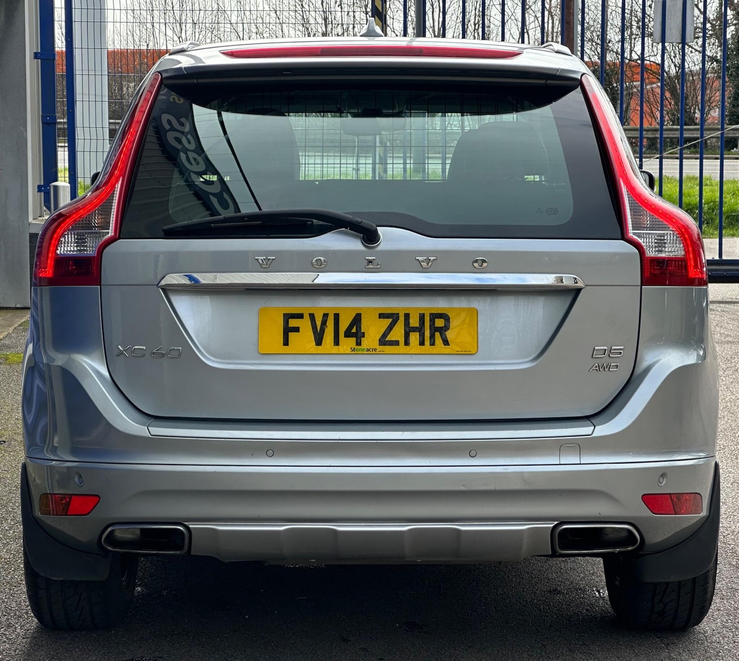 Used Volvo XC60 2014 for sale - 77992911: Photo 4