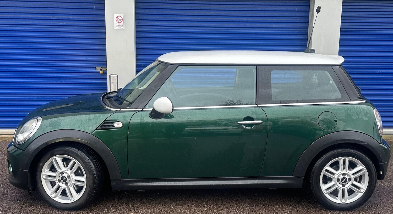 Used MINI Hatch 2011 for sale - 76824306: Photo 2