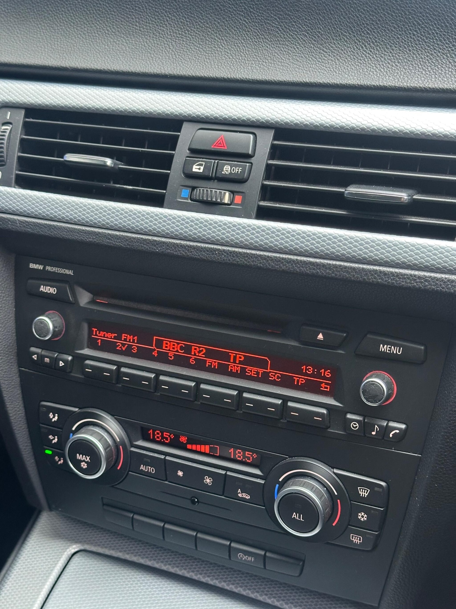 Used BMW 3 Series 2011 for sale - 77386965: Photo 20