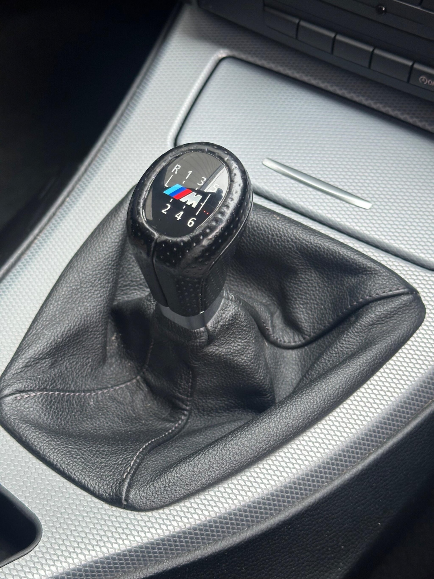 Used BMW 3 Series 2011 for sale - 77386965: Photo 21