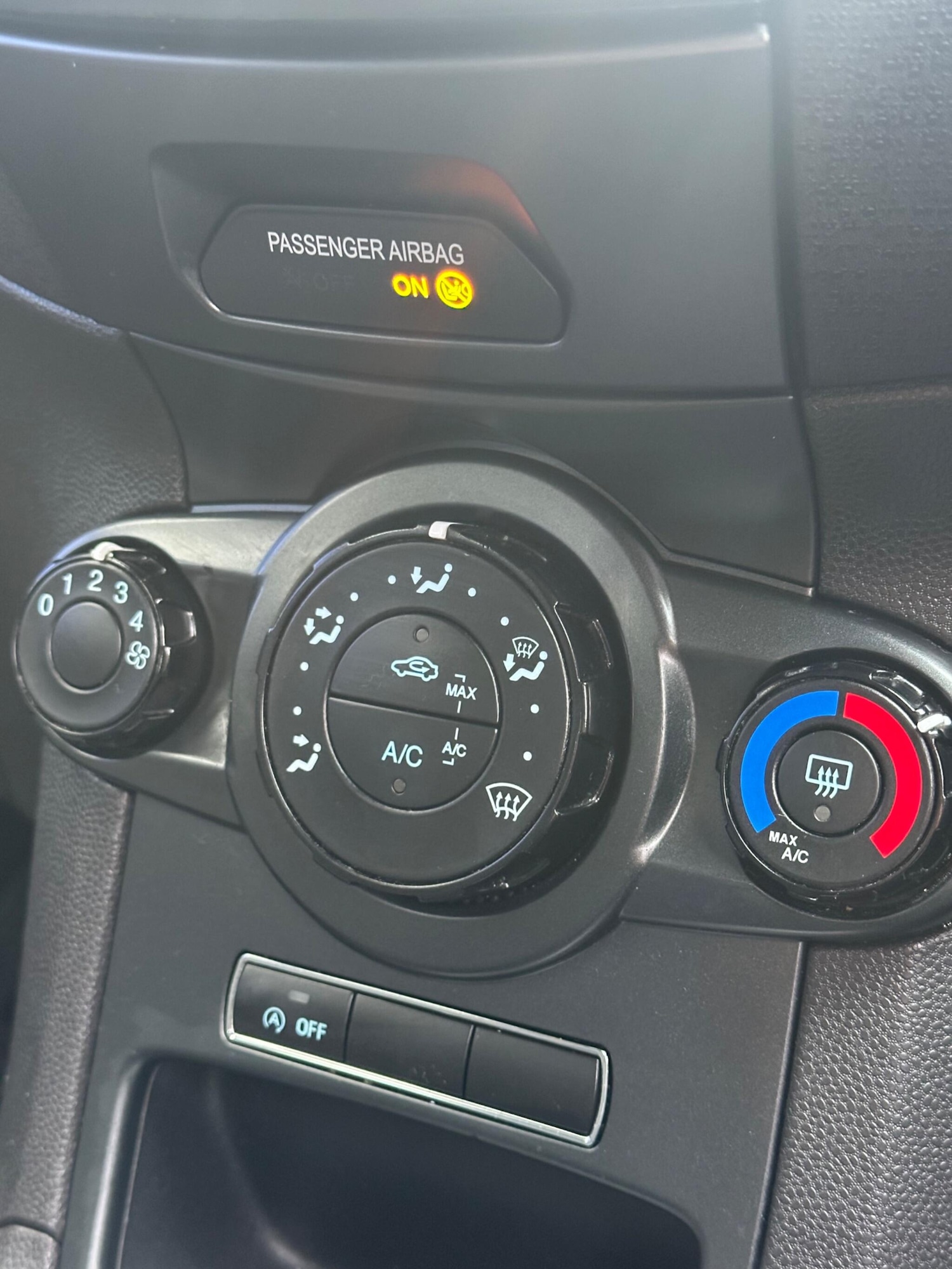 Used Ford Fiesta 2015 for sale - 77377498: Photo 16