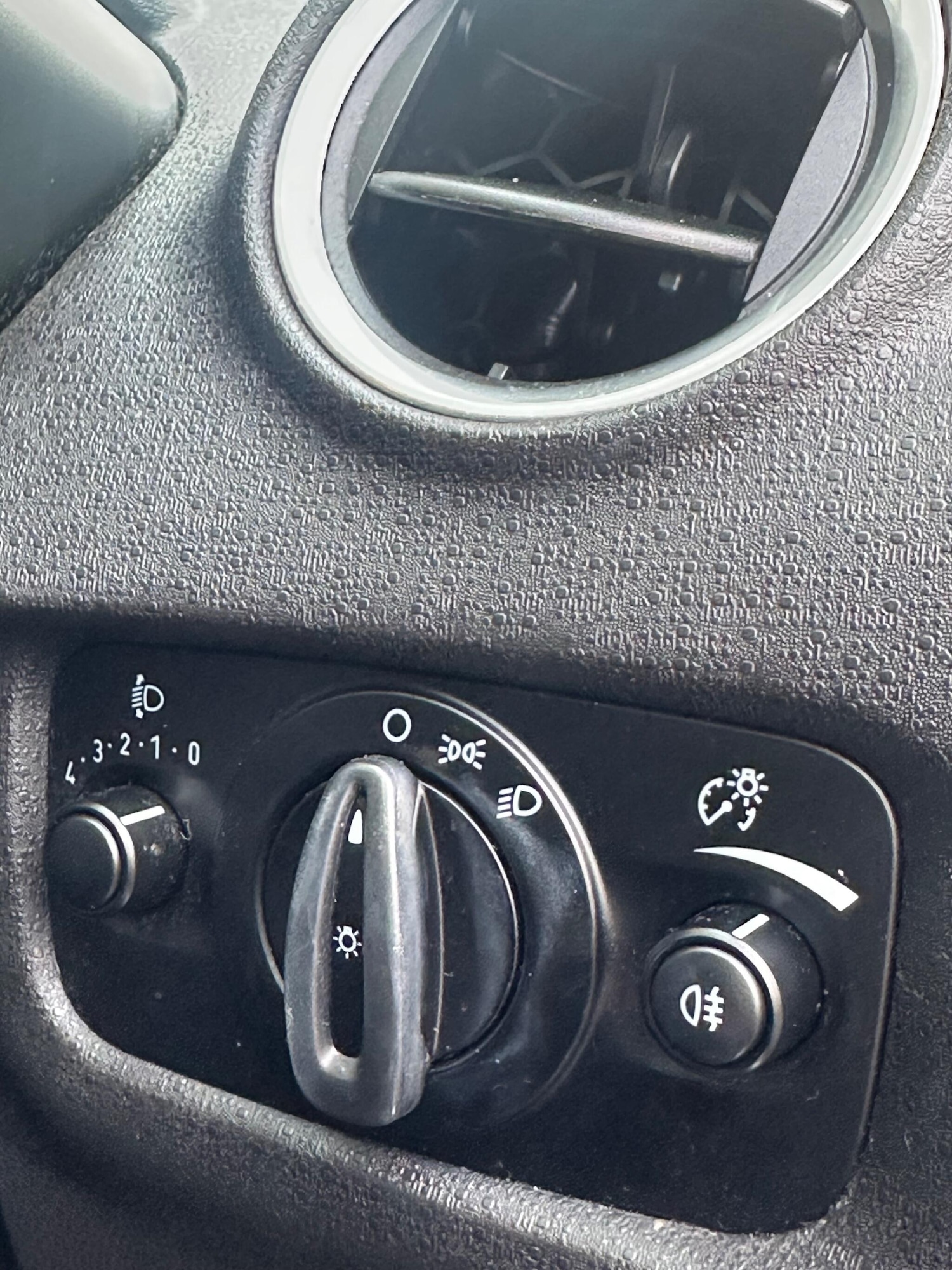 Used Ford Fiesta 2015 for sale - 77377498: Photo 19