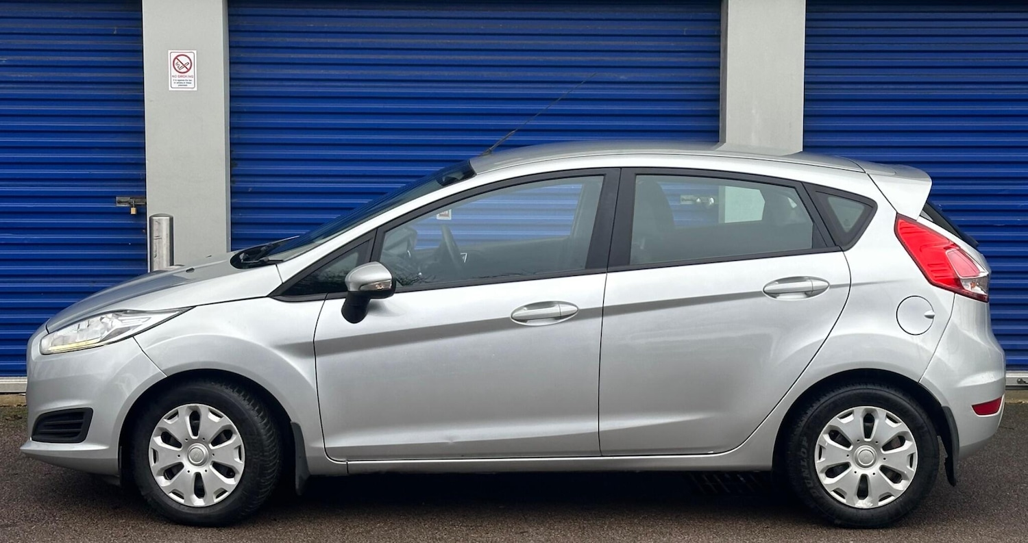 Used Ford Fiesta 2015 for sale - 77377498: Photo 2