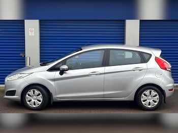 Used Ford Fiesta 2015 for sale - 77377498: Photo