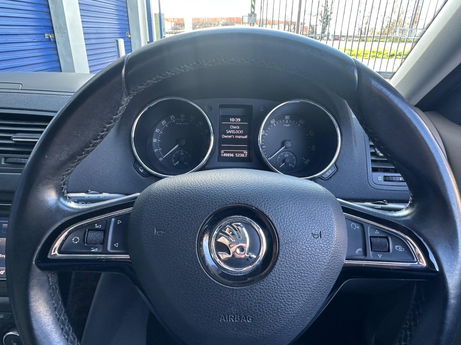 Used Skoda Yeti 2015 for sale - 77824139: Photo 15