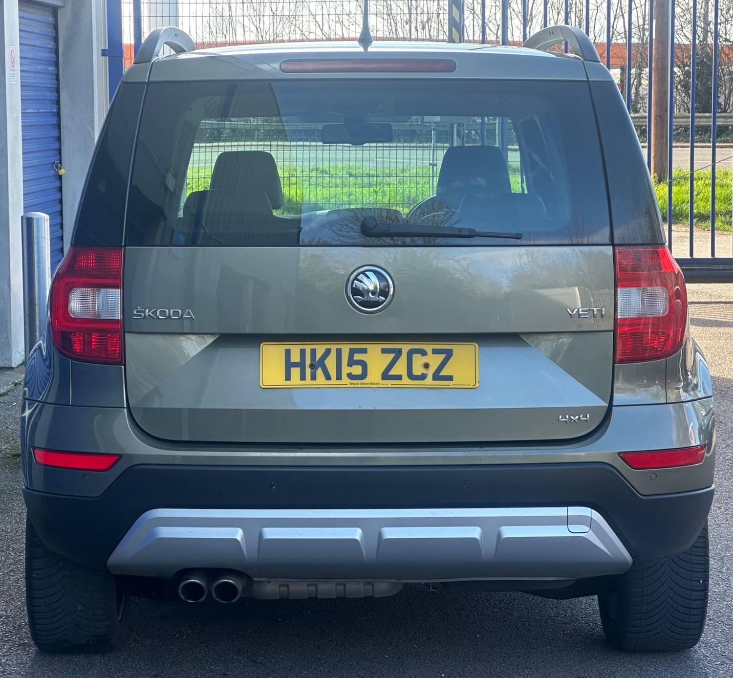 Used Skoda Yeti 2015 for sale - 77824139: Photo 4