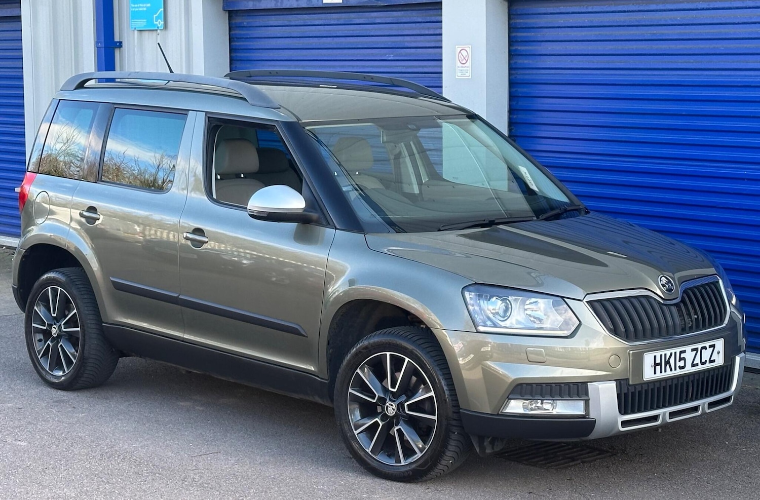 Used Skoda Yeti 2015 for sale - 77824139: Photo 7