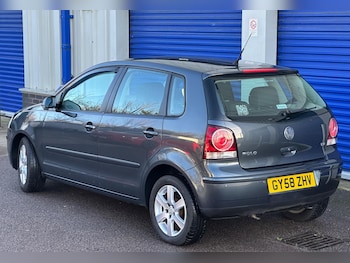Used Volkswagen Polo 2009 for sale - 76780758: Photo