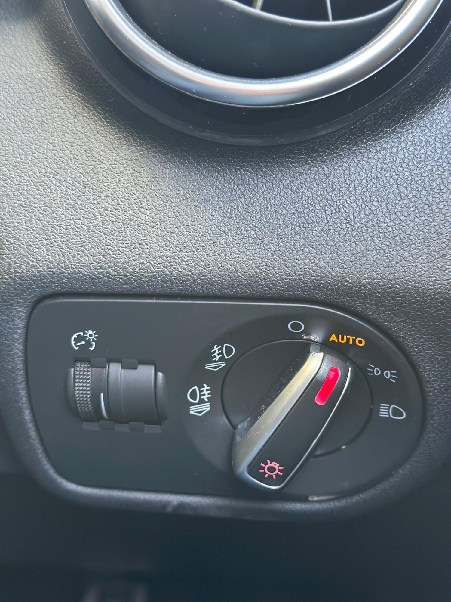 Used Audi A1 2015 for sale - 78127401: Photo 19