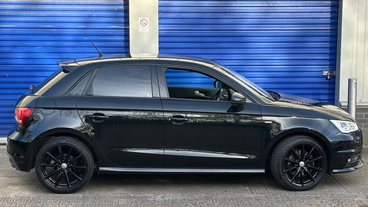 Used Audi A1 2015 for sale - 78127401: Photo 6