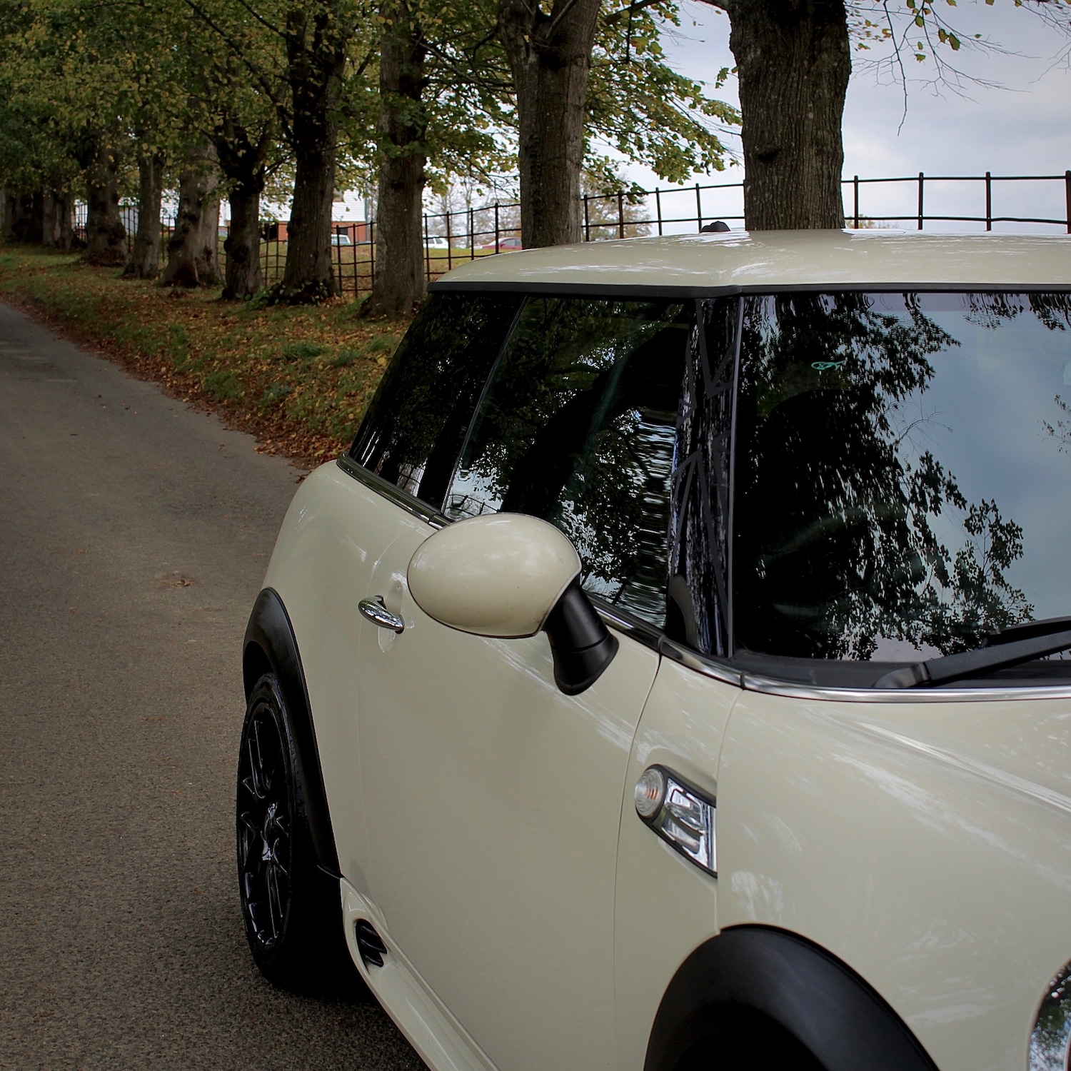 Used MINI Hatch 2011 for sale - 76391939: Photo 25