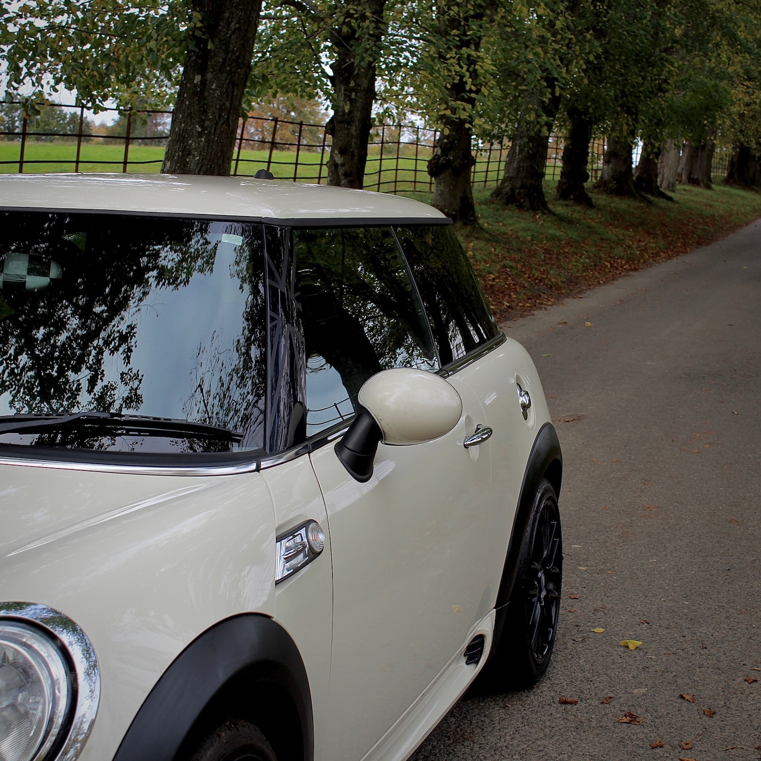 Used MINI Hatch 2011 for sale - 76391939: Photo 26