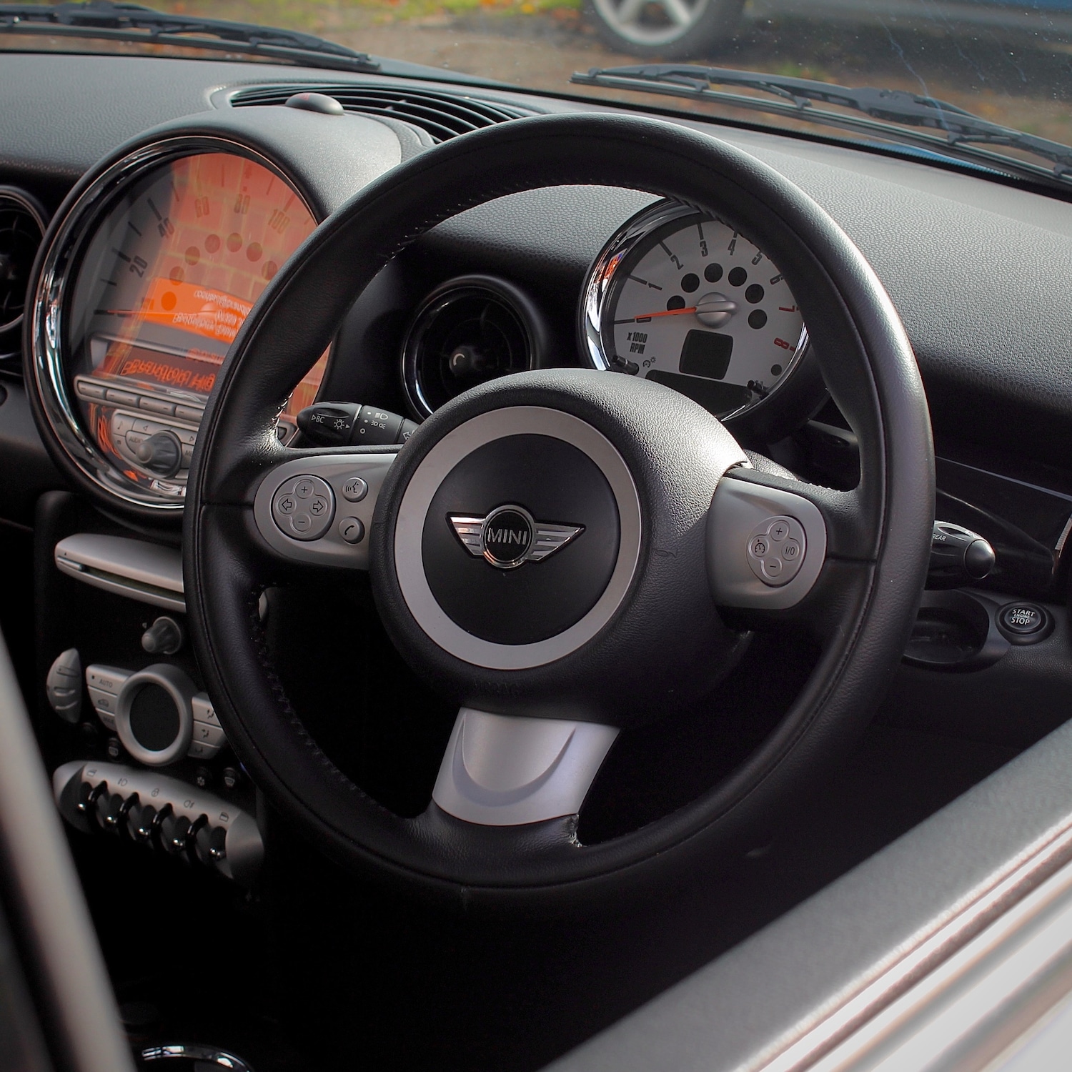 Used MINI Hatch 2009 for sale - 76428184: Photo 10