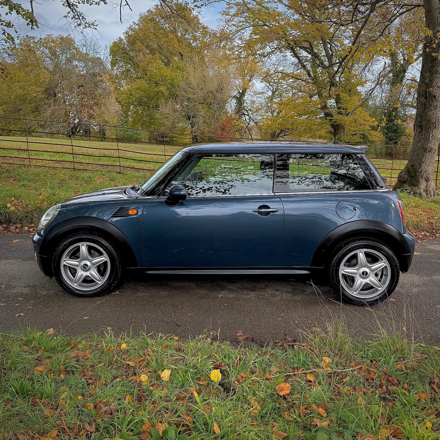 Used MINI Hatch 2009 for sale - 76428184: Photo 9