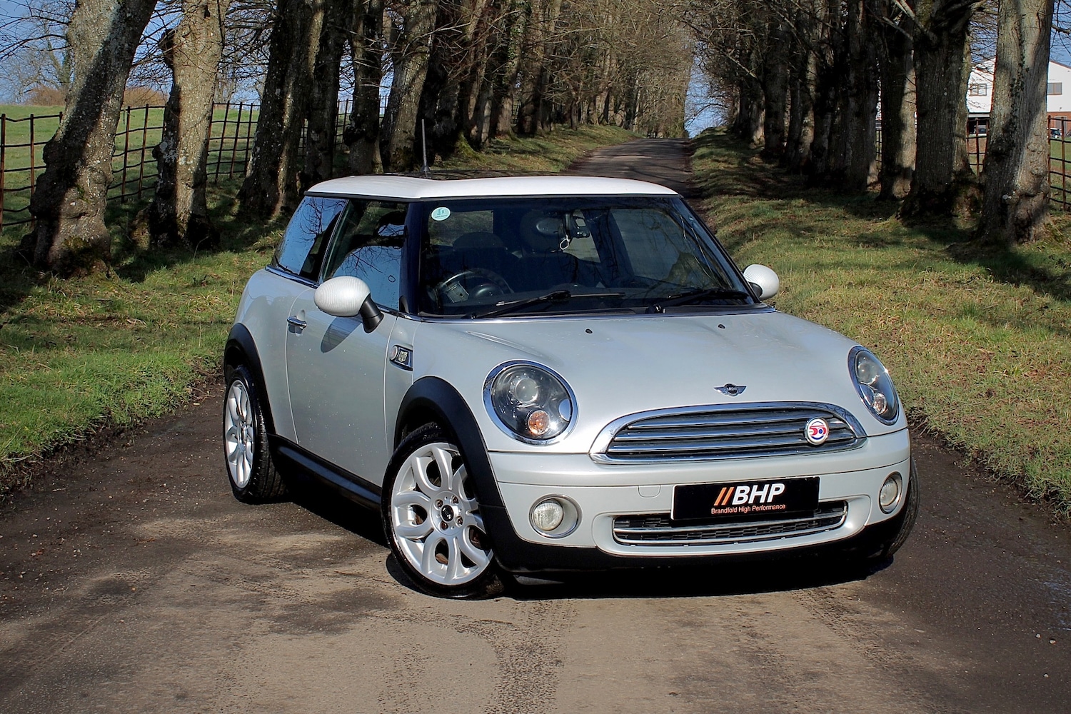 Used MINI Hatch 2010 for sale - 77665129: Photo 1