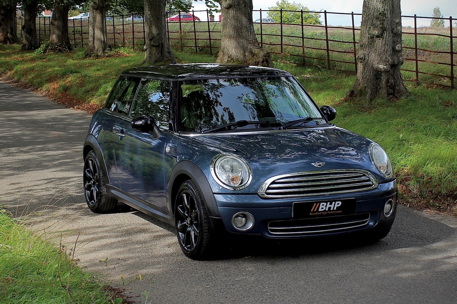 Used MINI Hatch 2010 for sale - 75982724: Photo 2