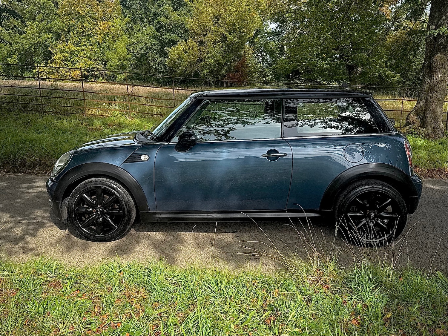 Used MINI Hatch 2010 for sale - 75982724: Photo 9