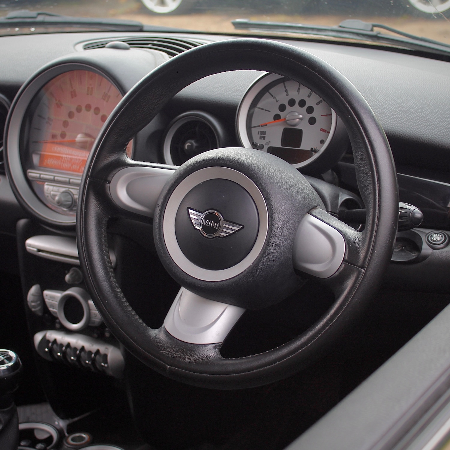 Used MINI Hatch 2010 for sale - 76027637: Photo 10