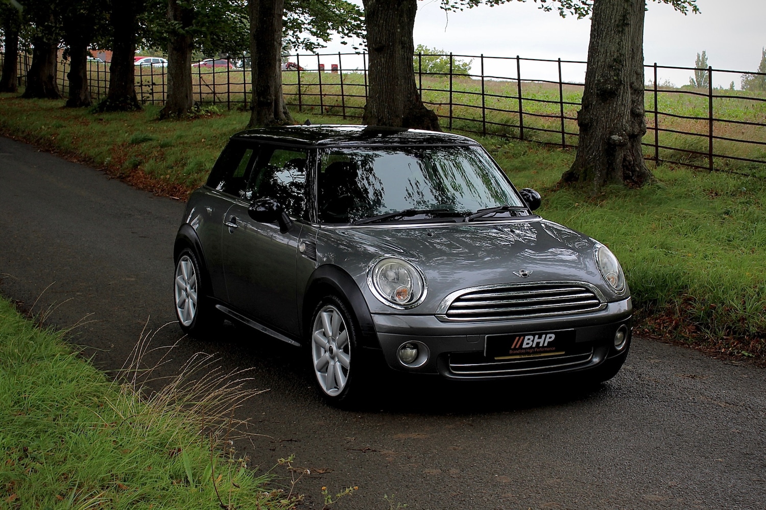 Used MINI Hatch 2010 for sale - 76027637: Photo 2