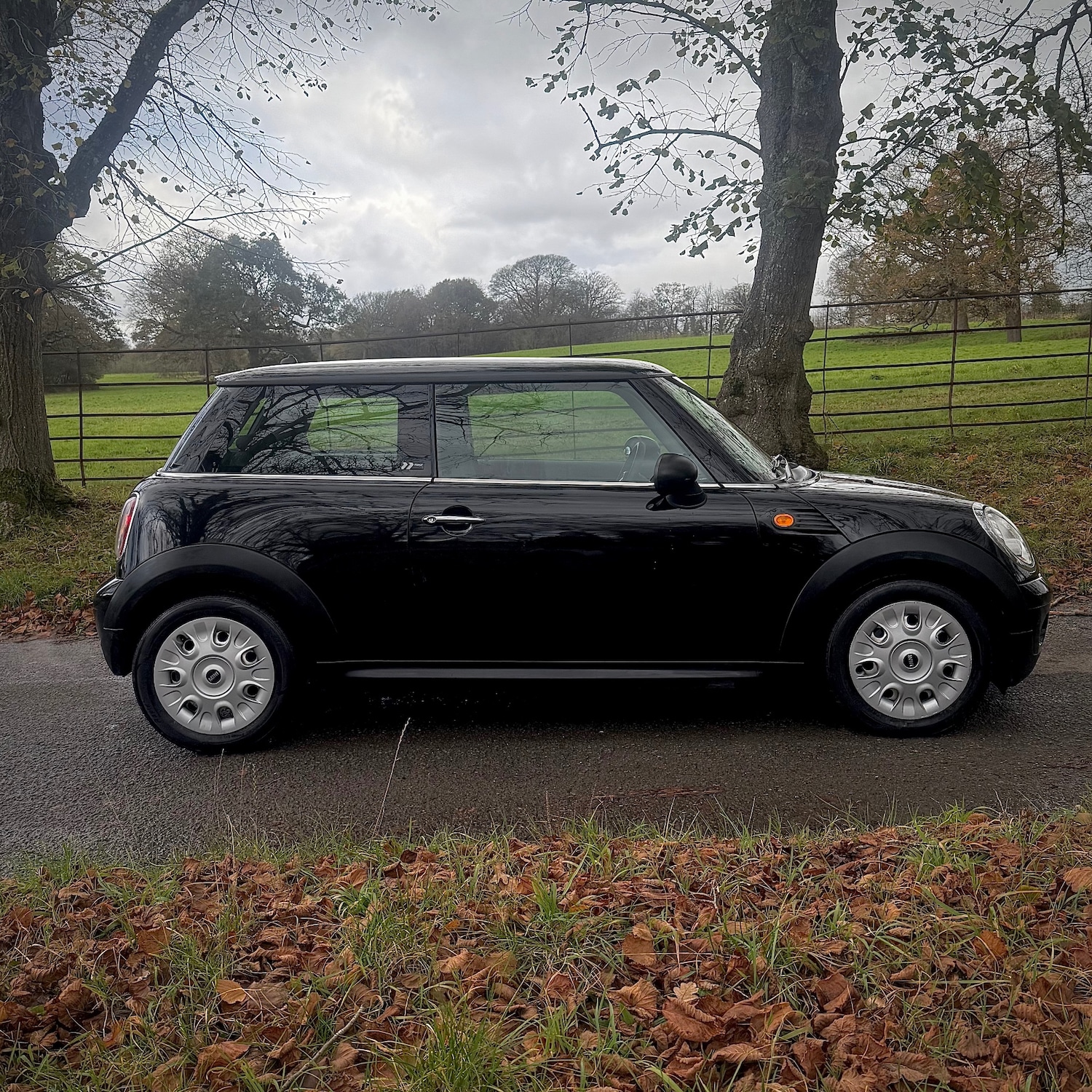 Used MINI Hatch 2009 for sale - 76718763: Photo 8