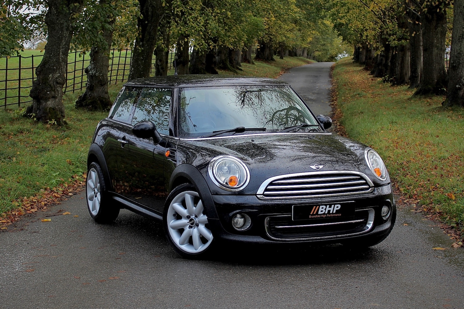 Used MINI Hatch 2010 for sale - 76449192: Photo 1