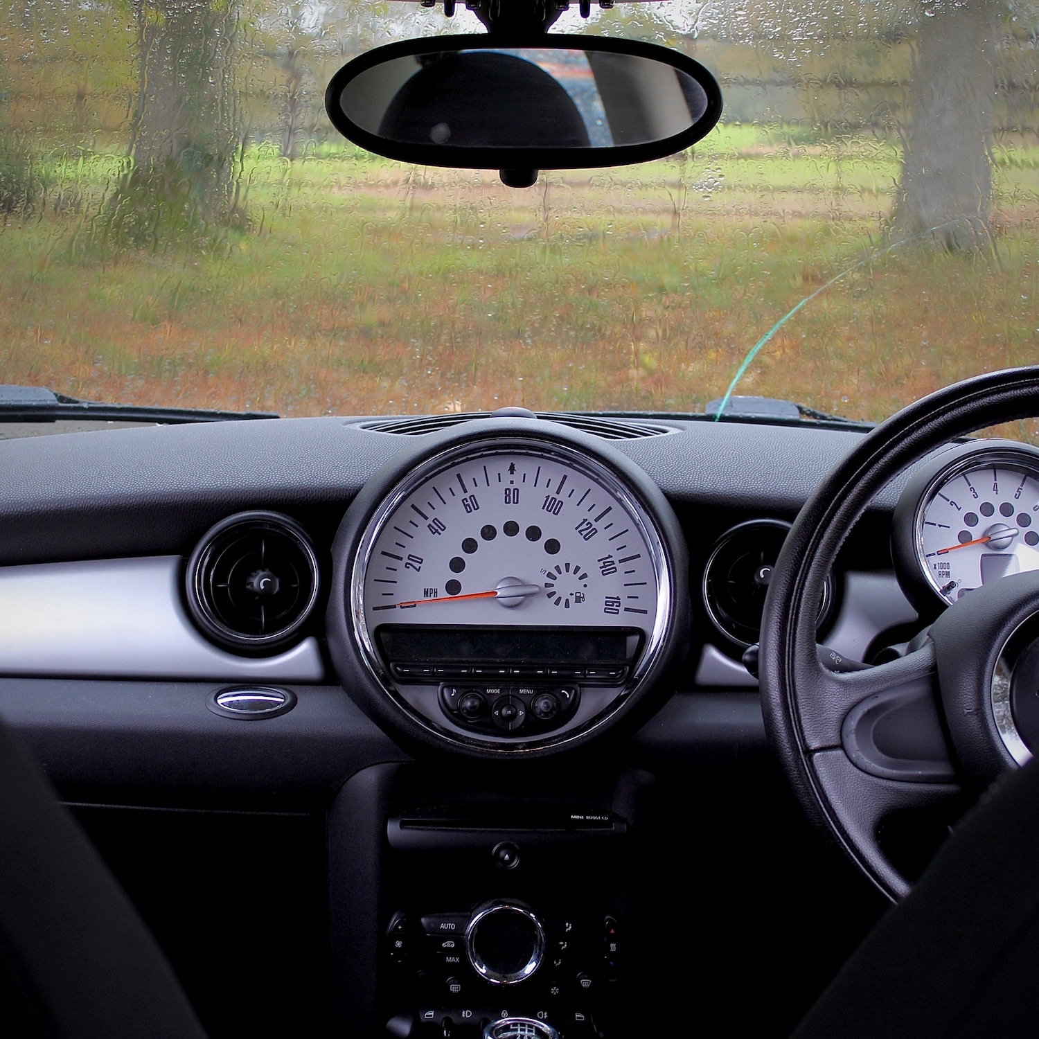 Used MINI Hatch 2010 for sale - 76449192: Photo 15