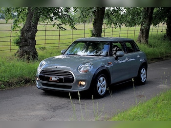 Used MINI Hatch 2018 for sale - 78881491: Photo