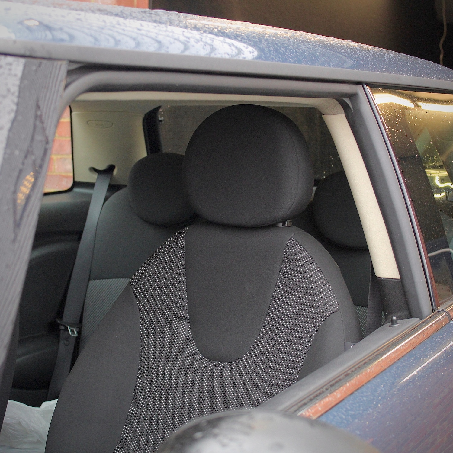 Used MINI Hatch 2010 for sale - 76531040: Photo 12