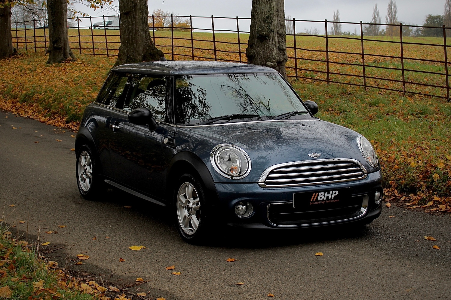 Used MINI Hatch 2010 for sale - 76531040: Photo 2