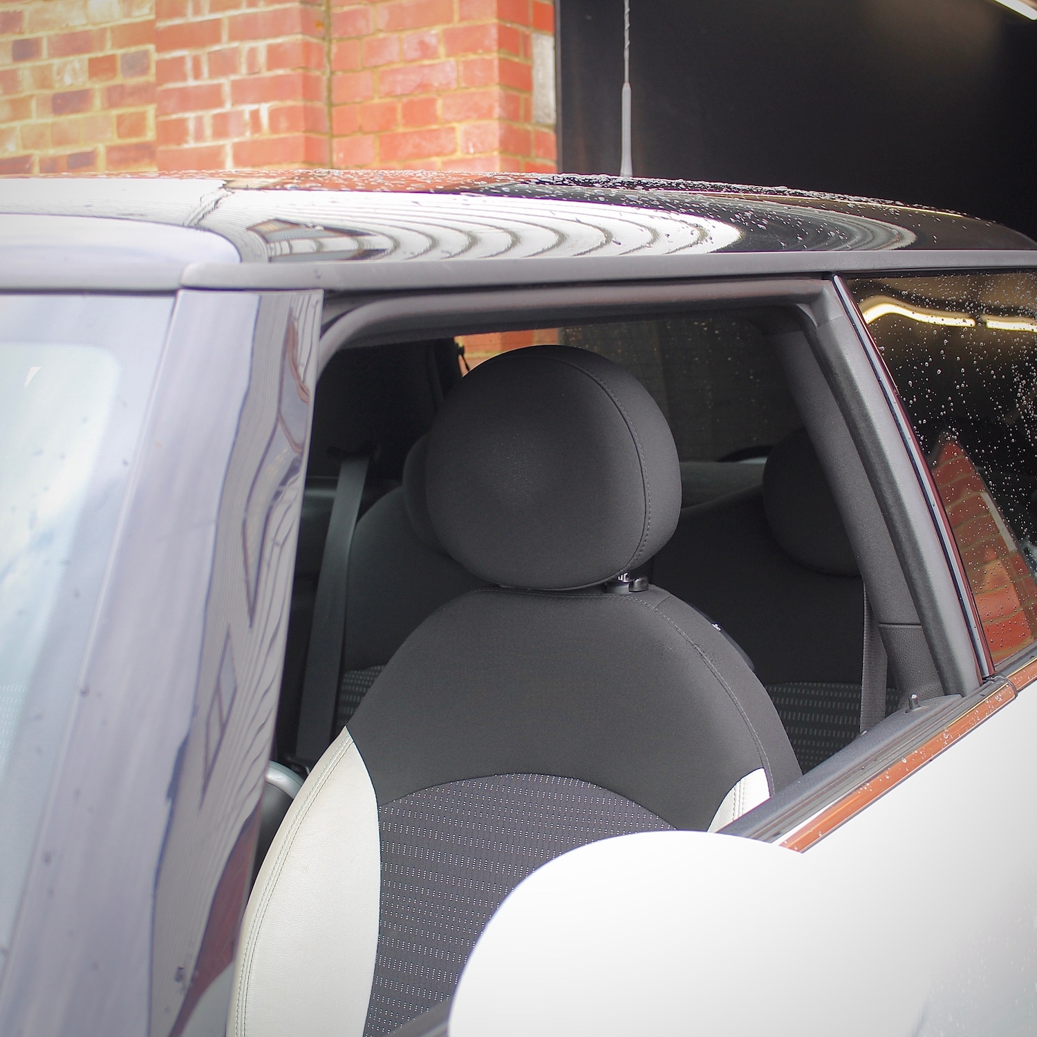 Used MINI Hatch 2010 for sale - 77656537: Photo 12