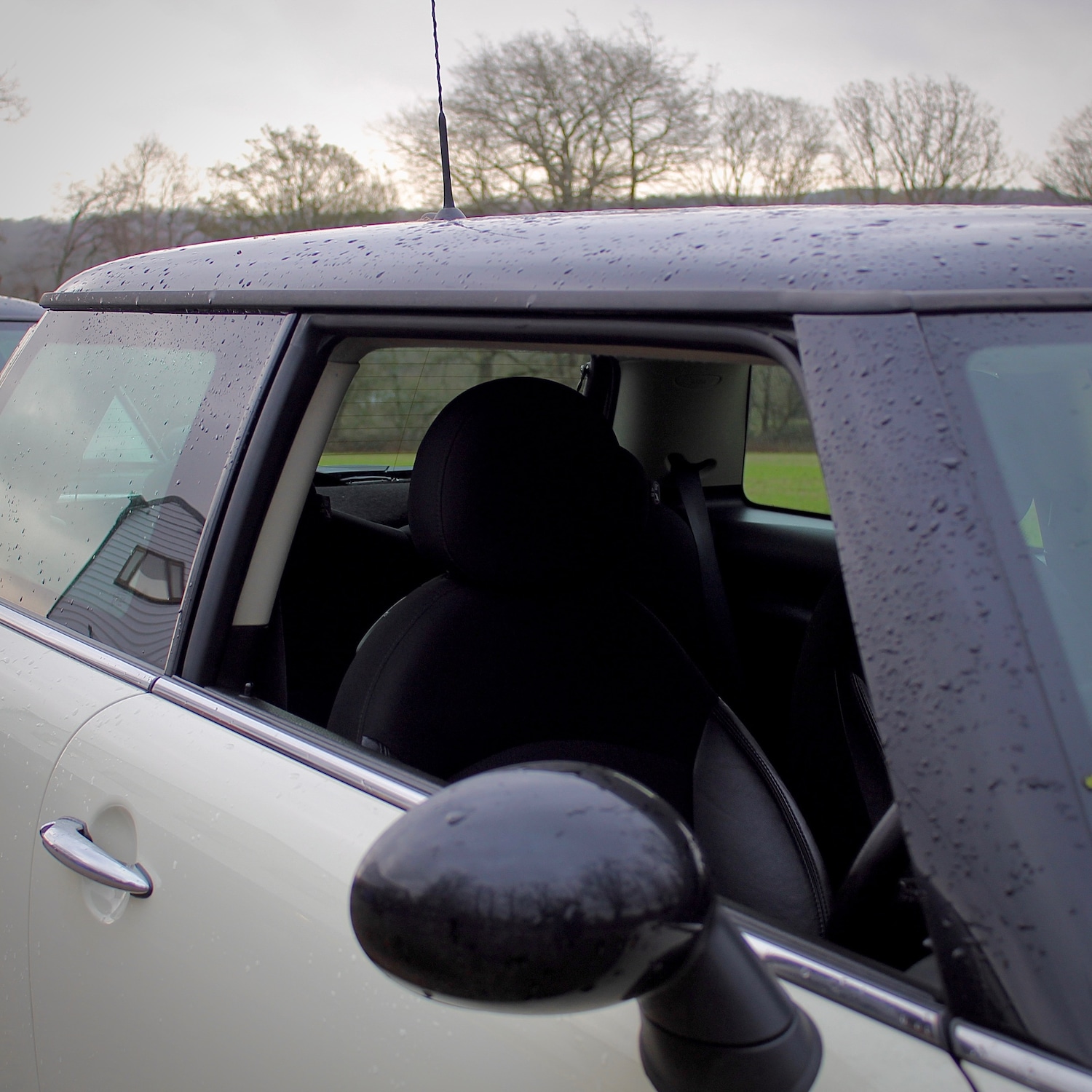 Used MINI Hatch 2011 for sale - 77298466: Photo 11