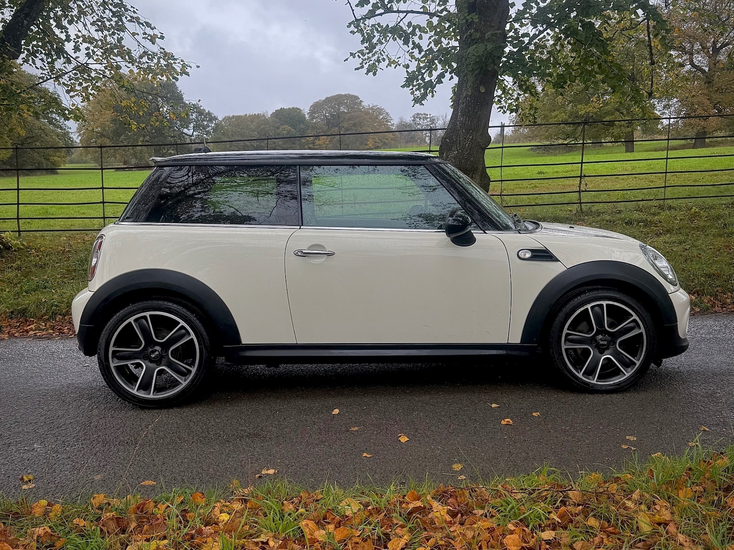 Used MINI Hatch 2012 for sale - 76412590: Photo 8