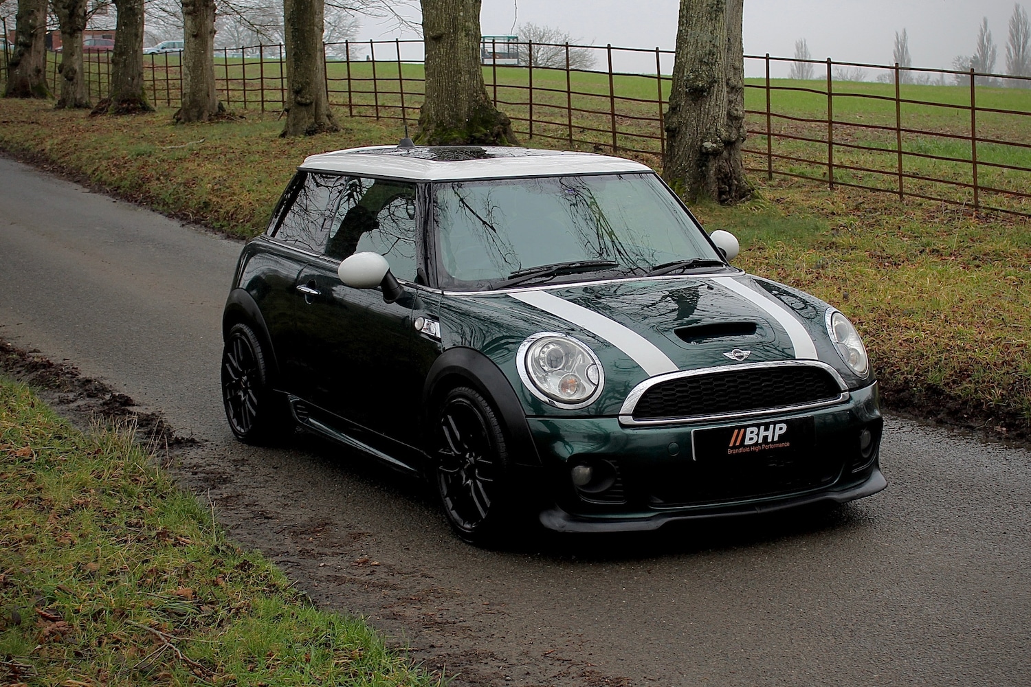 Used MINI Hatch 2010 for sale - 77492570: Photo 2
