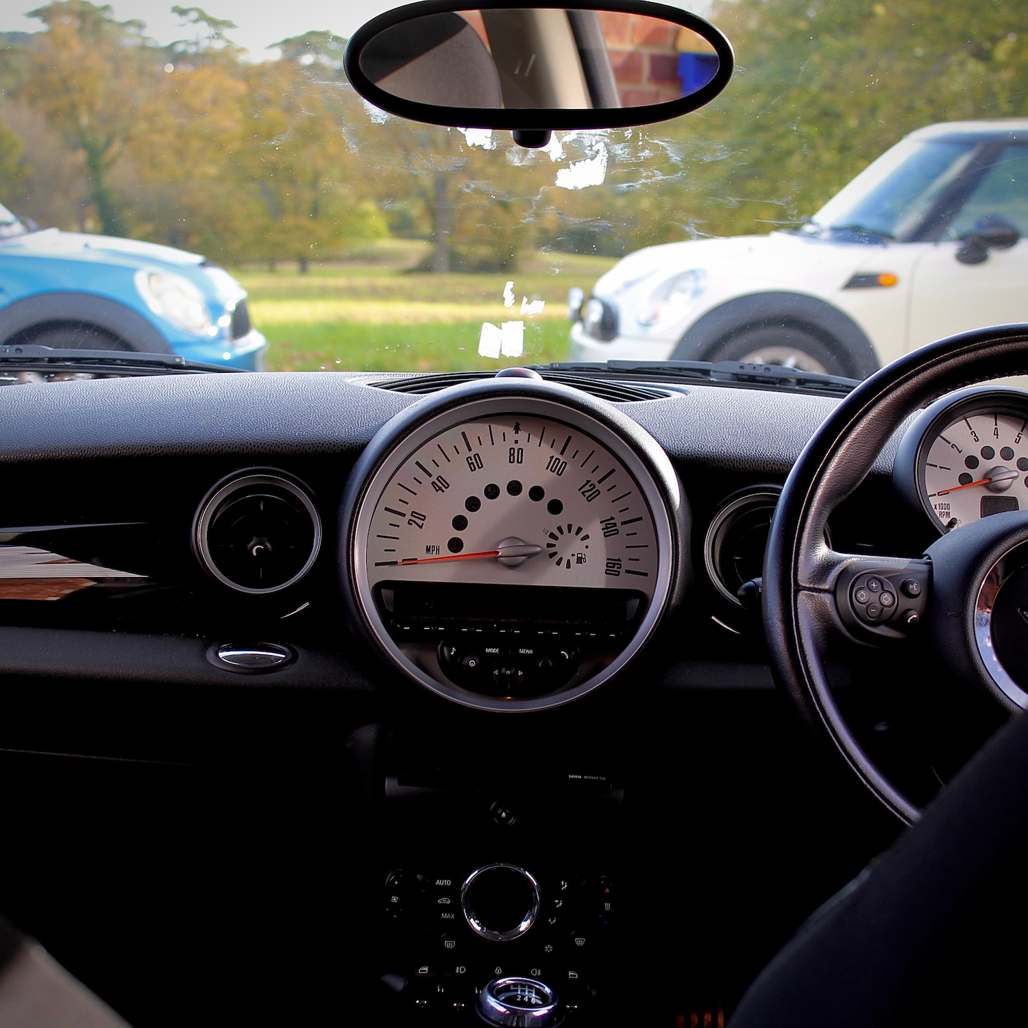 Used MINI Hatch 2011 for sale - 76393768: Photo 15