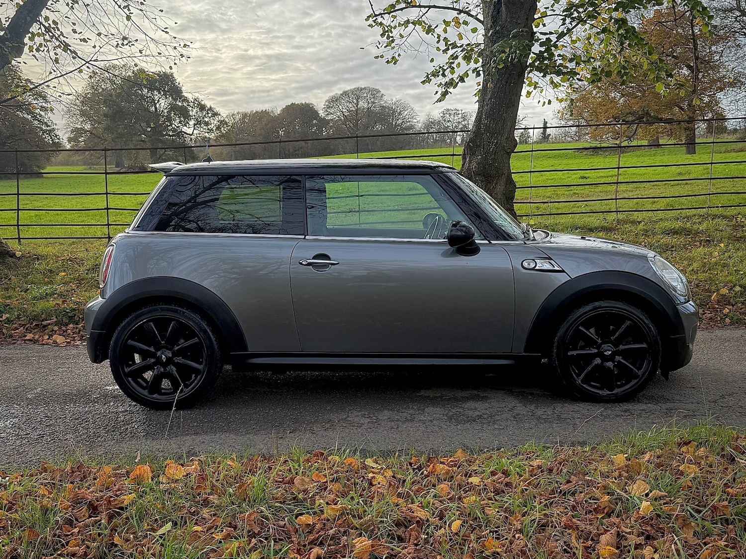 Used MINI Hatch 2009 for sale - 76567839: Photo 8