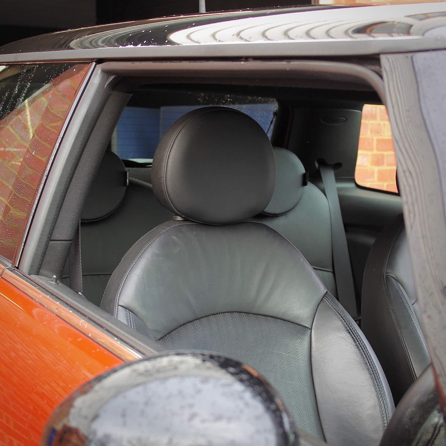 Used MINI Hatch 2011 for sale - 76464760: Photo 11