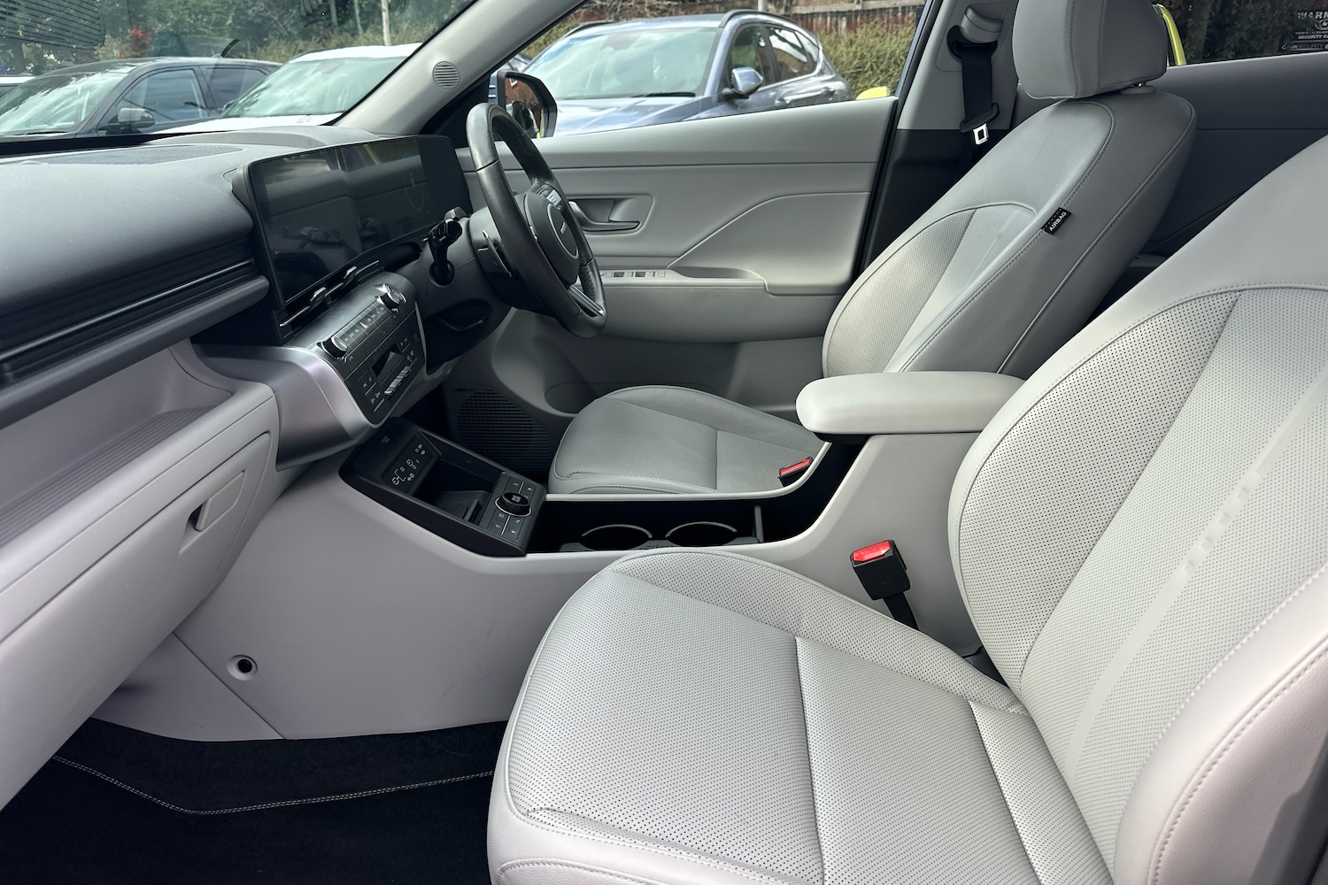 Used Hyundai KONA 2025 for sale - 76680582: Photo 6