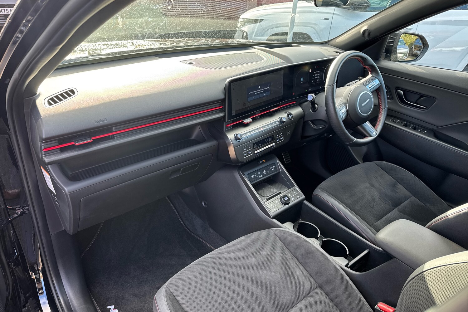 Used Hyundai KONA 2025 for sale - 76679811: Photo 6