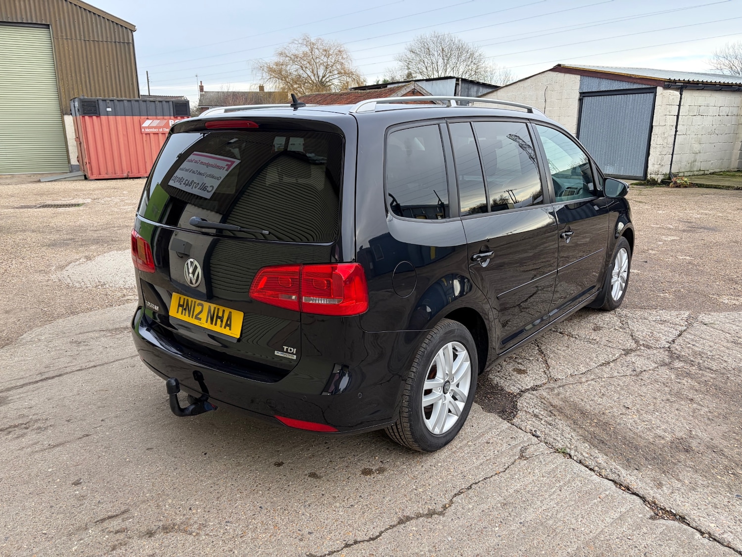 Used Volkswagen Touran 2012 for sale - 76969897: Photo 3