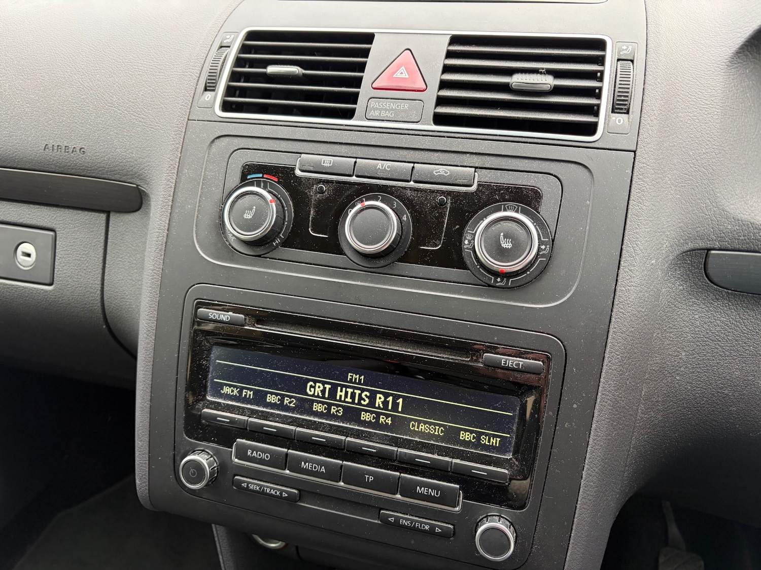 Used Volkswagen Touran 2012 for sale - 76969897: Photo 6