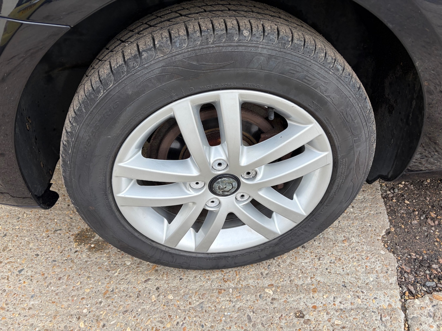 Used Volkswagen Touran 2012 for sale - 76969897: Photo 9