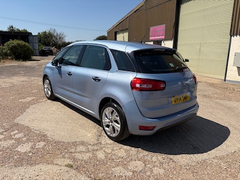 Used Citroen C4 Picasso 2014 for sale - 79357369: Photo