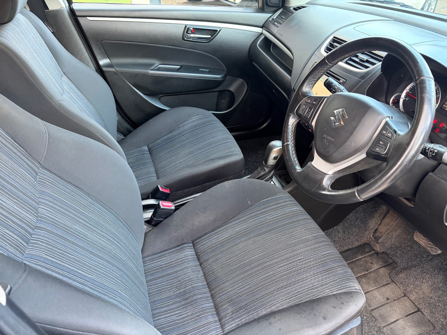 Used Suzuki Swift 2016 for sale - 77261979: Photo 13