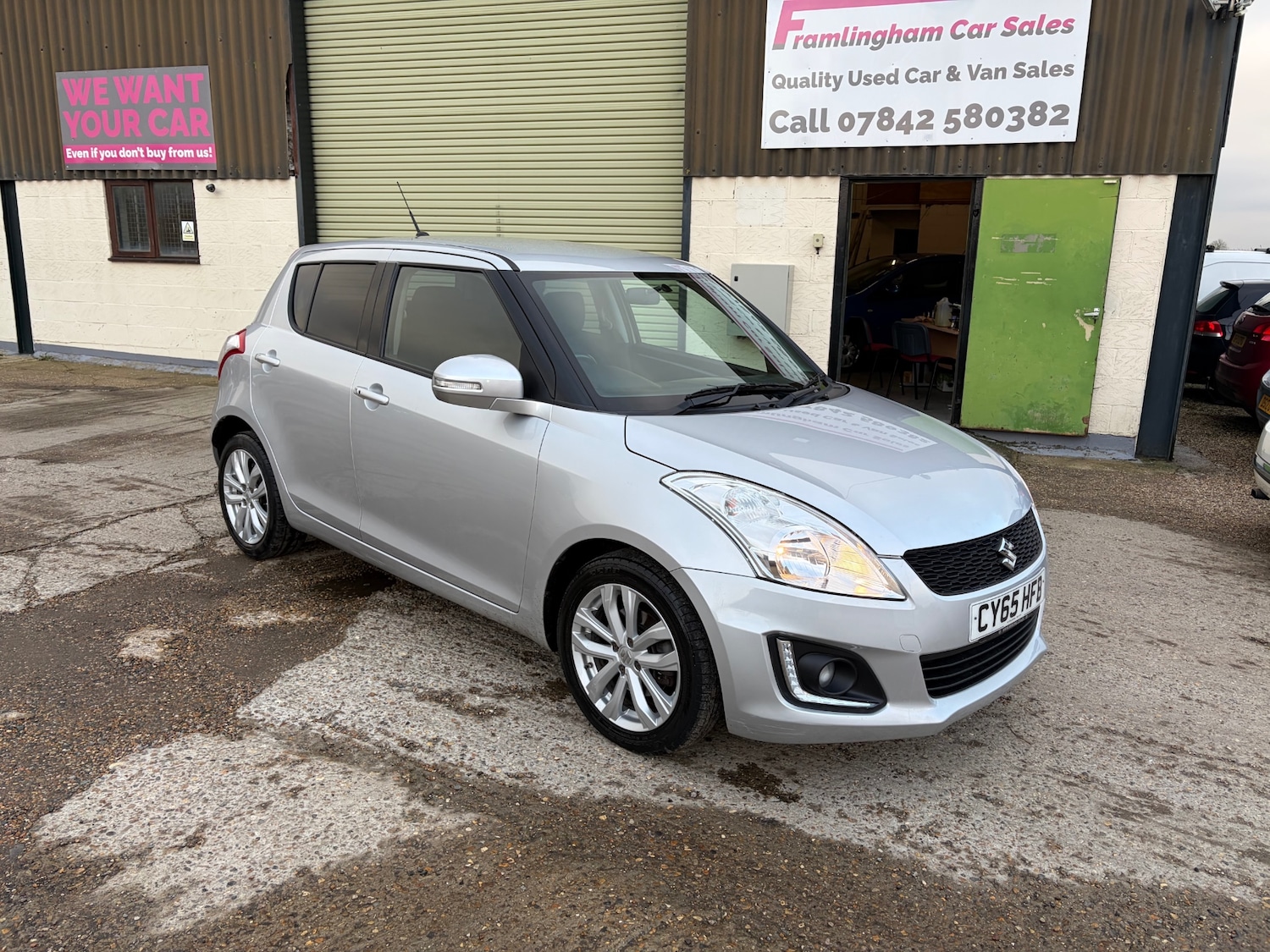 Used Suzuki Swift 2016 for sale - 77261979: Photo 2