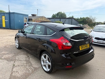 Used Ford Focus 2013 for sale - 79053930: Photo
